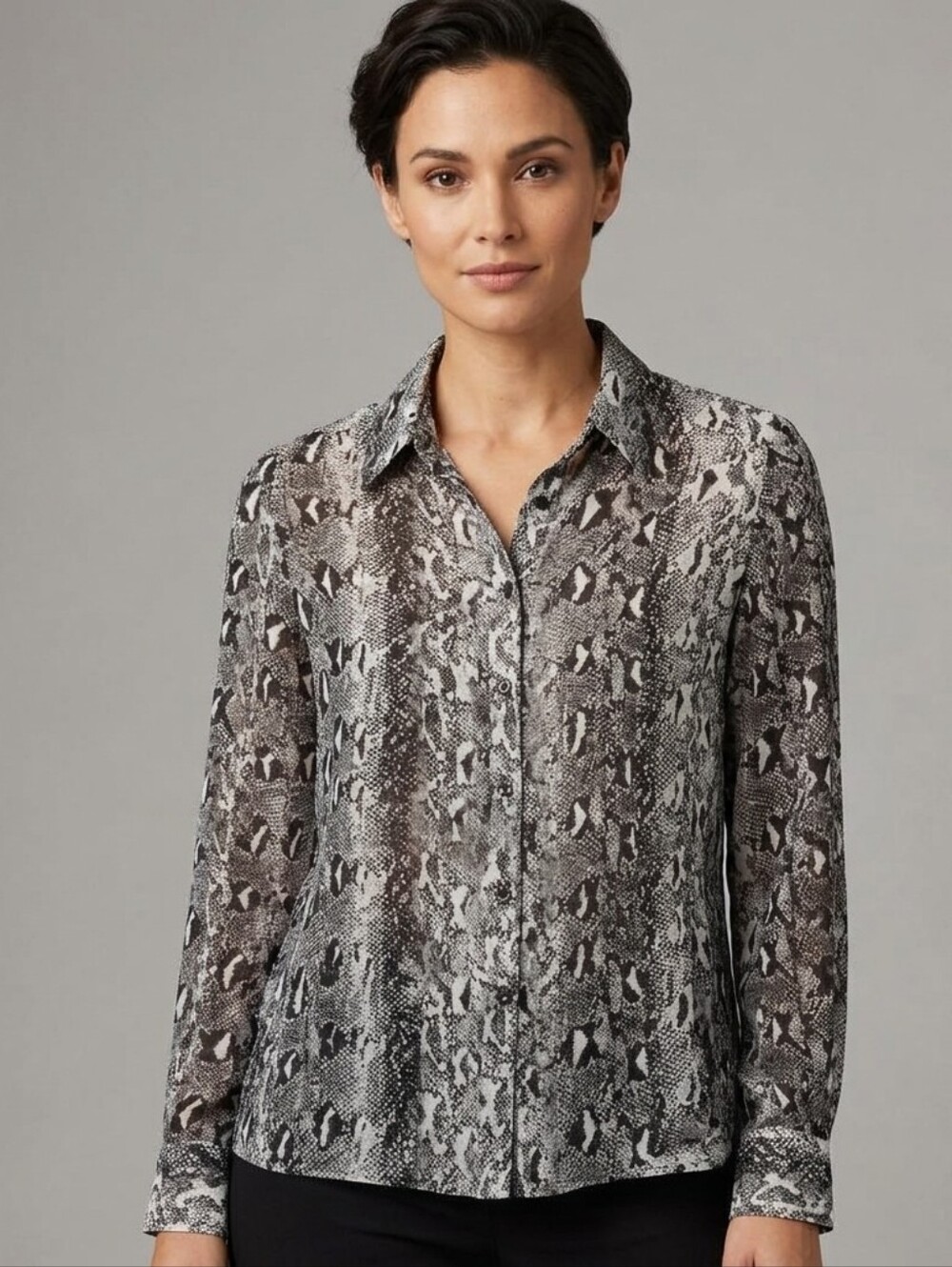 Emanuel Ungaro 100% Silk Blouse Size 12 Black Snake Print Old Money Office